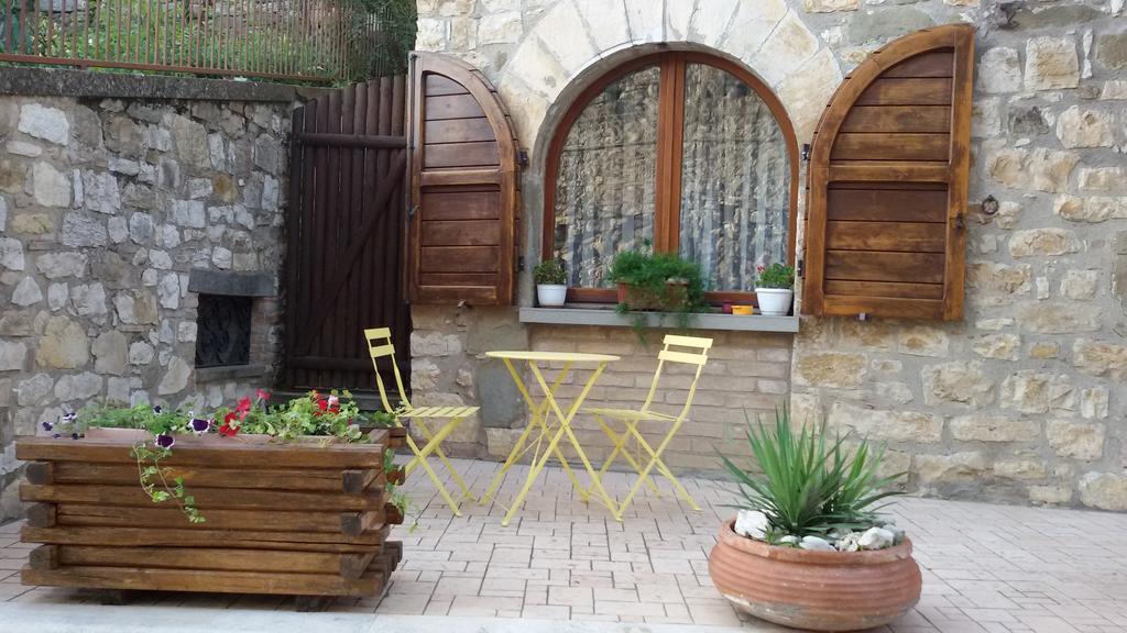 Borgo Medioevale Apartman Todi Kültér fotó
