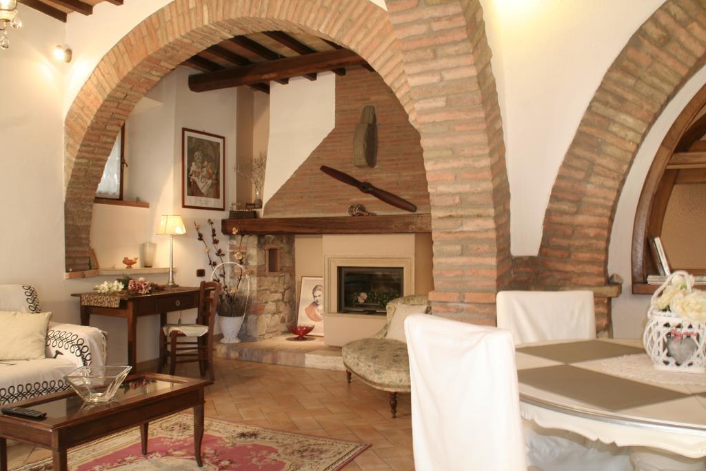 Borgo Medioevale Apartman Todi Kültér fotó